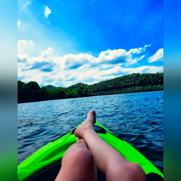 Meet your Posher, Kat 🙃 - Picture 6 of 12